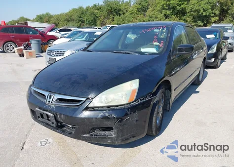 2006 Honda Accord 2.4 Ex z USA, uszkodzony, nr VIN 1HGCM56846A182916